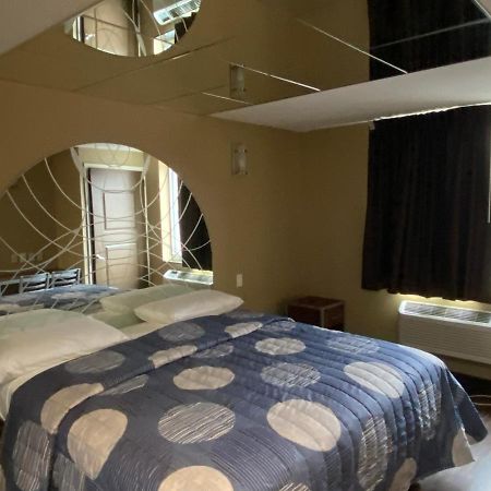 Hotel Jamaica Plaza New York Luaran gambar