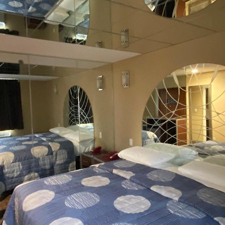 Hotel Jamaica Plaza New York Luaran gambar